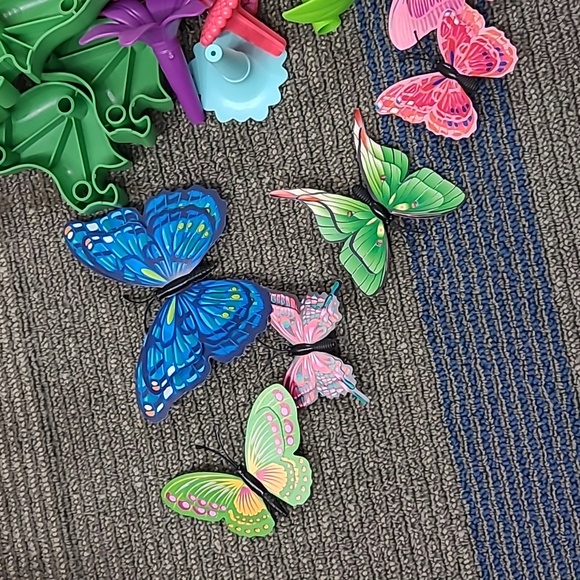 Build-A-Garden Set - Picture 5 of 7